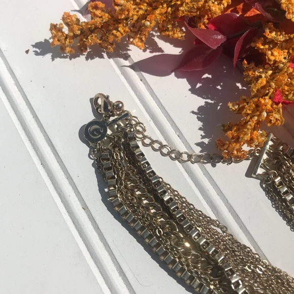 GUESS Layered Chain Gold Tone Necklace - Picture 4 of 4